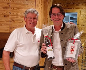 Gamper Alexander Übergabe Ehrenbild